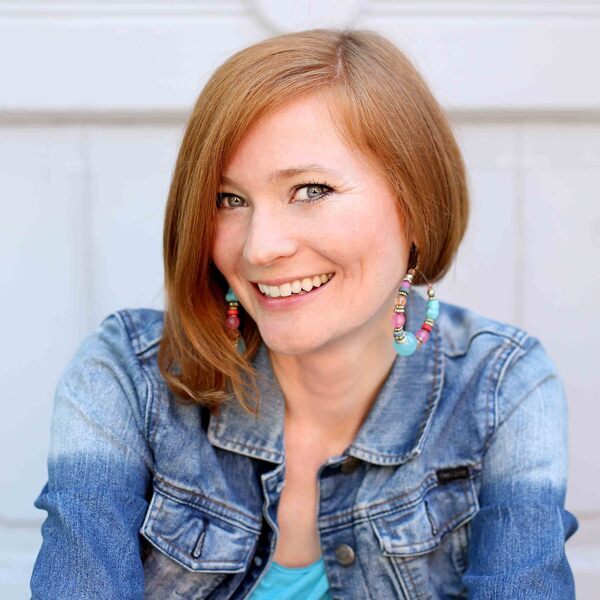 Lesung mit Sarah Fulmar: "Summer Tides" 30.04.26 in Heinsberg, Buchhandlung Treffp. by Mesche
